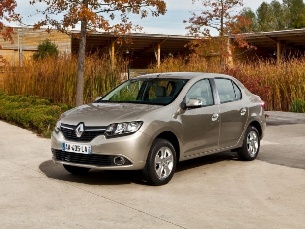 Renault Symbol Europeo en video