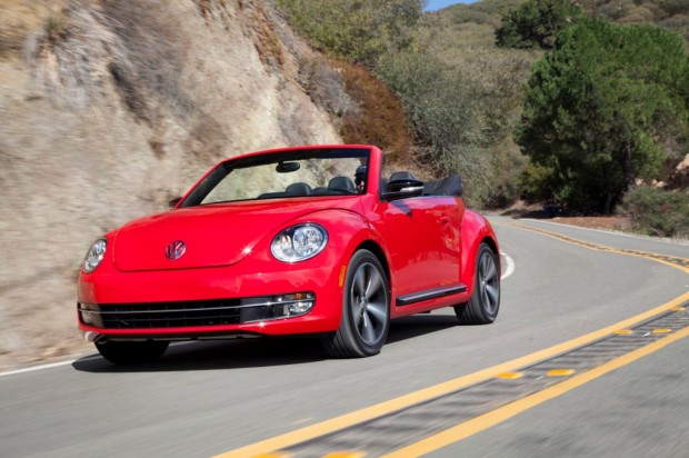 Volkswagen Beetle 2013, se presenta oficialmente en el Salón de Los Angeles